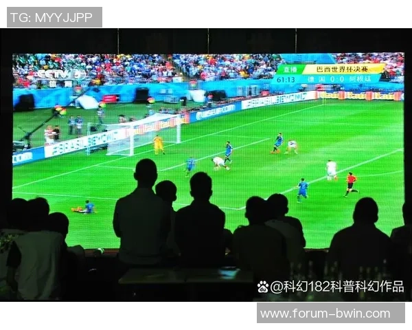 激情四溢的绿茵场上演精彩绝伦的足球赛瞬间回顾与感悟 激情四溢的绿茵场上演精彩绝伦的足球赛瞬间回顾与感悟